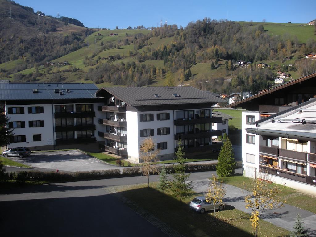 Apartment Domizil Maria Kaprun Buitenkant foto
